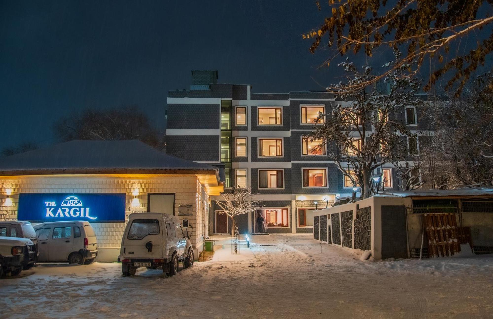 Hotel The Kargil Buitenkant foto
