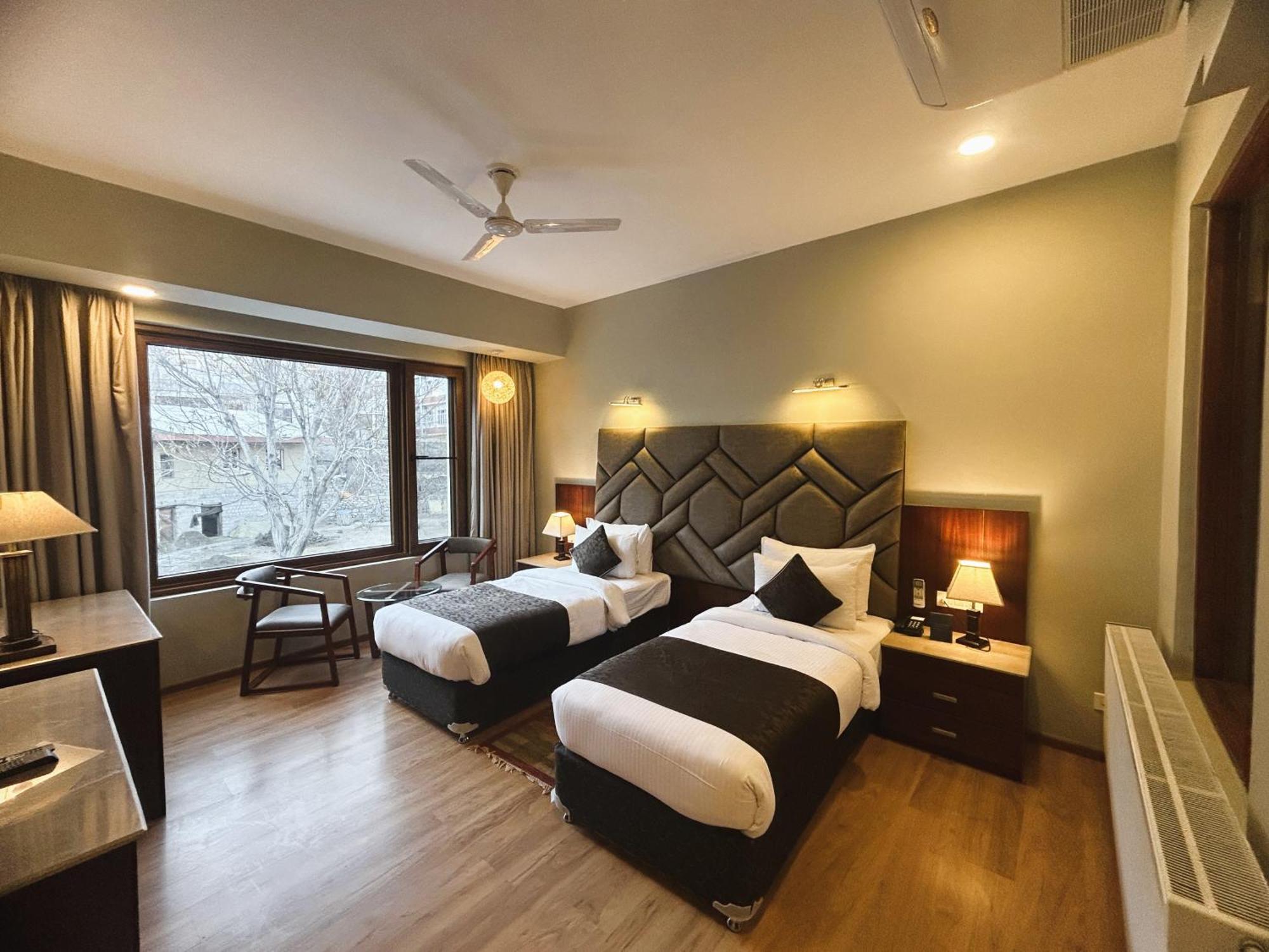 Hotel The Kargil Buitenkant foto